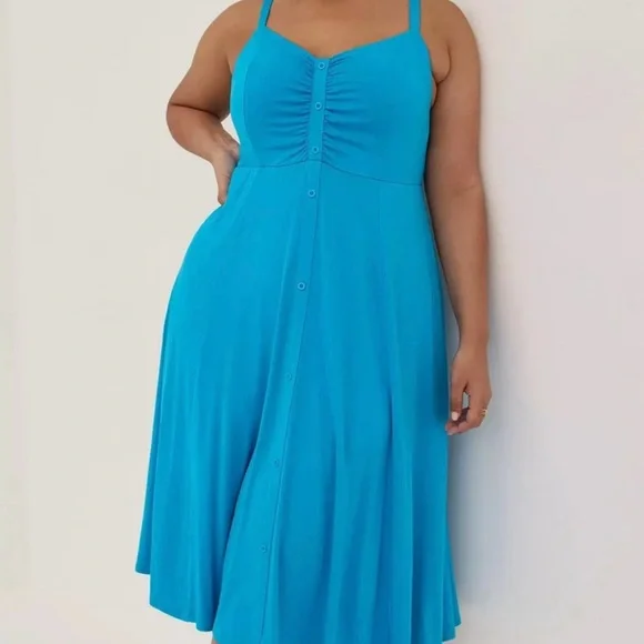 BNWT Torrid Size 3 Super Soft Button Down Midi Dress PLS READ DESCRIPTION - Picture 5 of 9